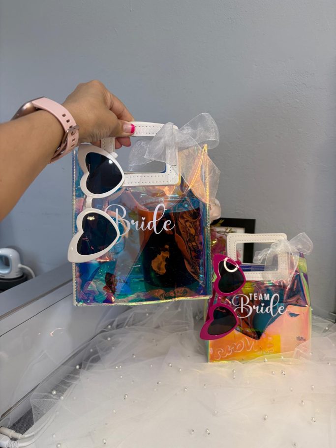 Bolsa Bride & team bride